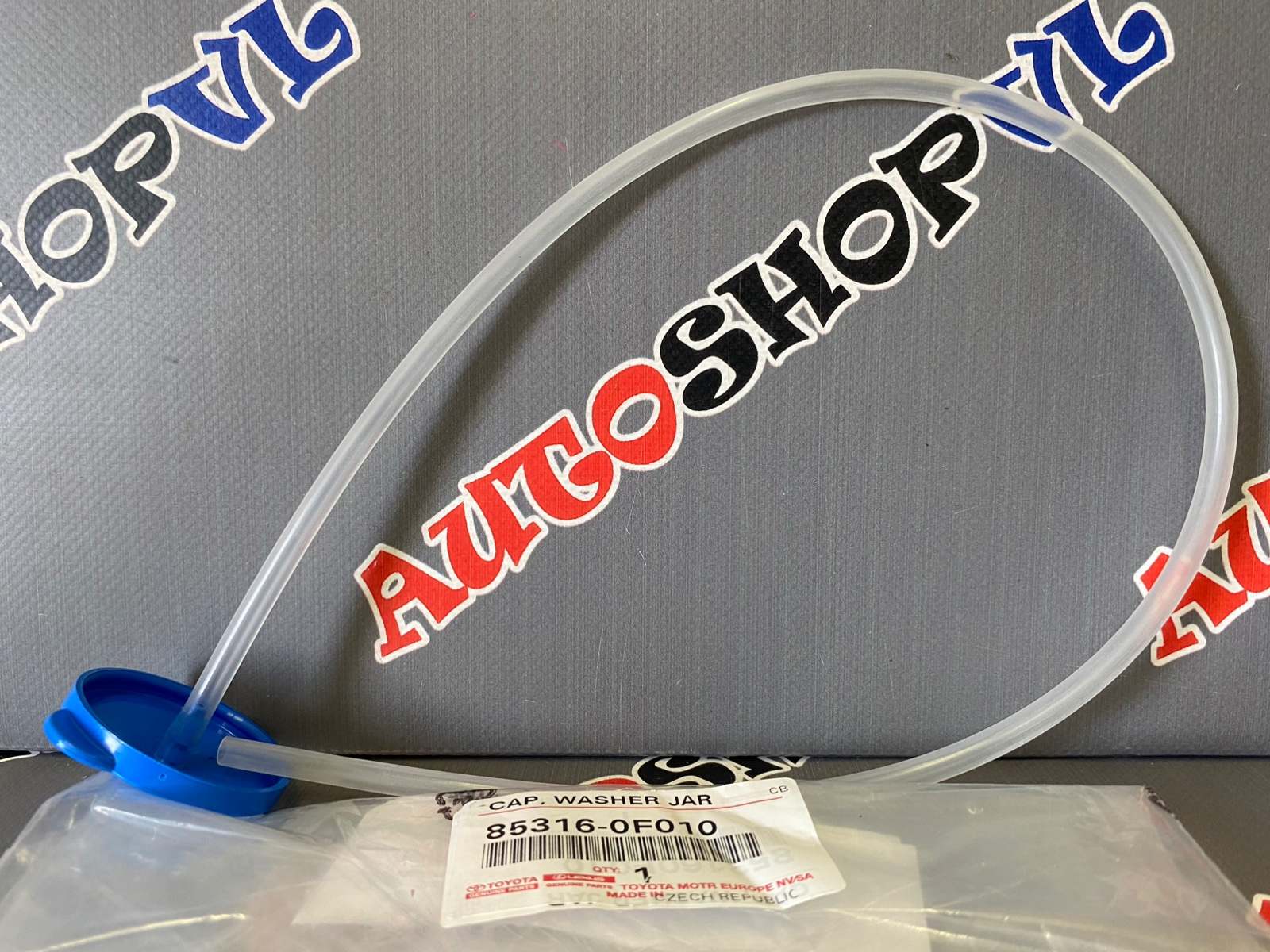 Крышка бачка омывателя TOYOTA 85316-0F010 / 853160F010