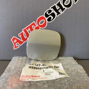 Заглушка переднего бампера правая TOYOTA 52127-48020-B0 / 5212748020B0