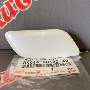 Крышка форсунки омывателя фар правая TOYOTA 85044-60130-A0 / 8504460130A0