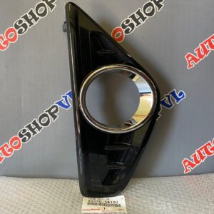 Накладка противотуманной фары правая TOYOTA 52030-58100 / 5203058100