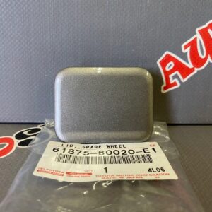 Заглушка заднего бампера TOYOTA 61875-60020-E1 / 6187560020E1