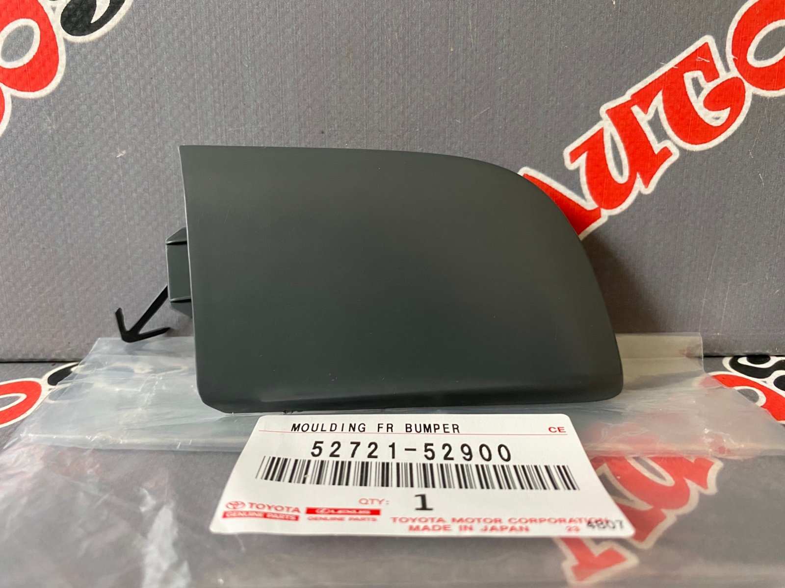Заглушка переднего бампера TOYOTA 52721-52900 / 5272152900
