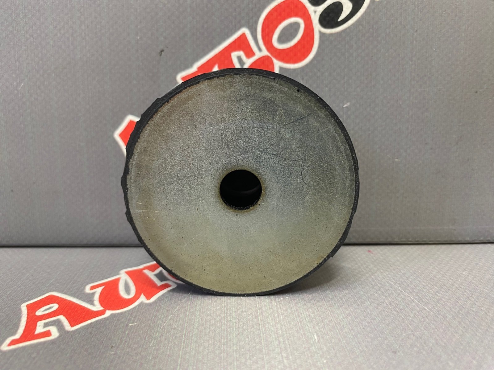 Подушка рамы TOYOTA 52208-60040 / 5220860040 — изображение 3