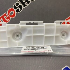 Крепление заднего бампера левое TOYOTA 52158-26010 / 5215826010