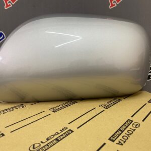 Крышка на зеркало левая TOYOTA 87945-52080-B1 / 8794552080B1