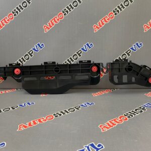 Крепление заднего бампера правое TOYOTA 52155-0E070 / 521550E070