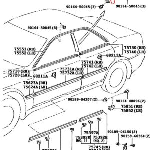 Накладка на стойку кузова правая TOYOTA 76561-22020 / 7656122020
