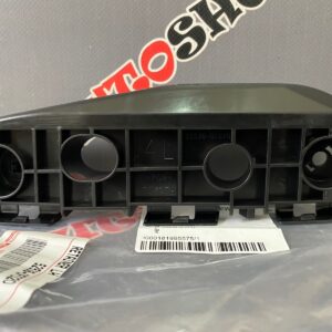 Крепление переднего бампера левое TOYOTA 52536-0F020 / 525360F020